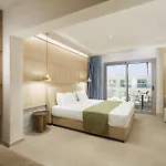 فندق Eleni 4*