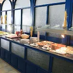 فندق Eleni 4*