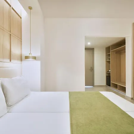 Eleni Hotel Klorakas