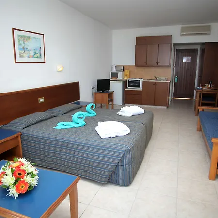Eleni 4*