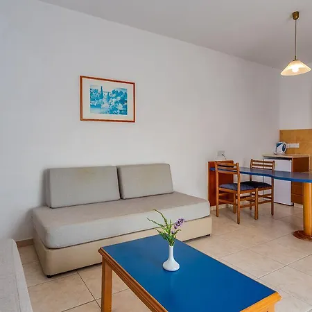 Eleni 4* Klorakas