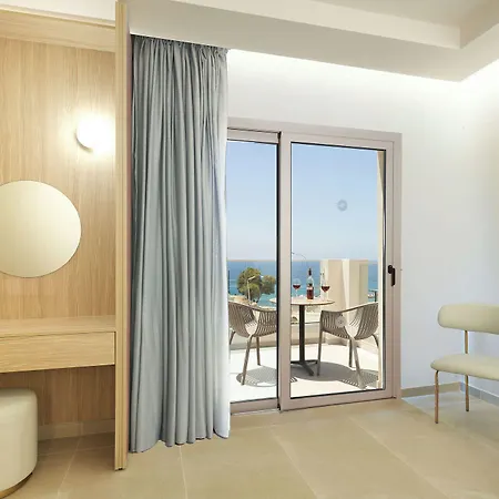 Eleni Hotel Klorakas