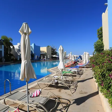 Eleni 4* Klorakas