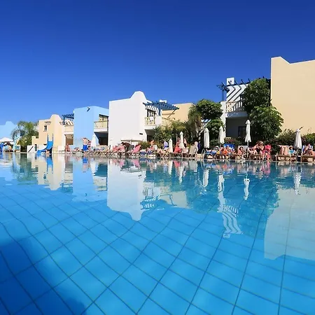Eleni Hotel Klorakas