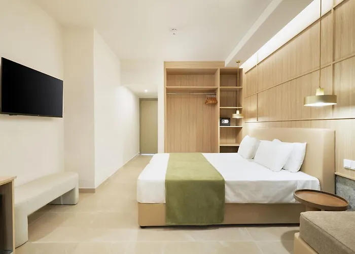 Hotel Eleni Klorakas