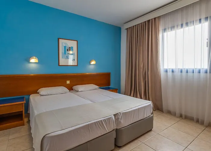 Hotel Eleni Klorakas