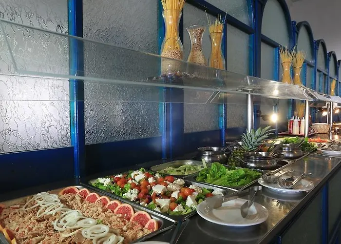 Eleni Hotel Klorakas